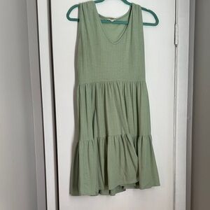 Green Sleeveless Tiered Dress
